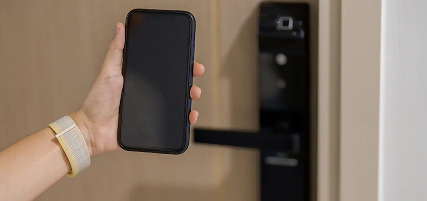 Keypad Wifi Locks Repair And Installation in Garden Grove, CA