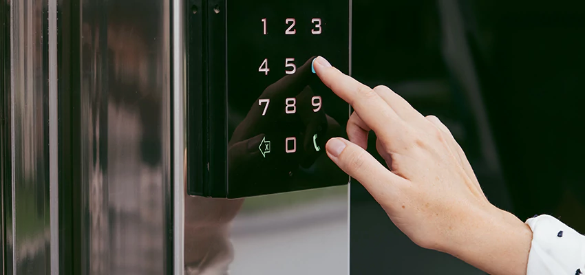 Property Management Locksmith For Lock Installation in Garden Grove, CA