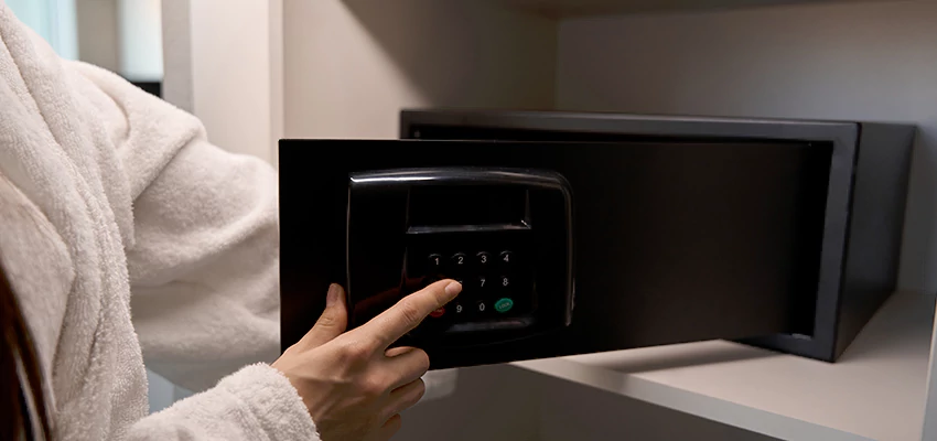 Safe Unlocking Service Company in Garden Grove, California