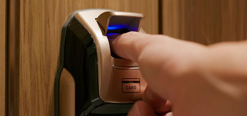 Locksmith Company For Window Lock Installation in Garden Grove, California