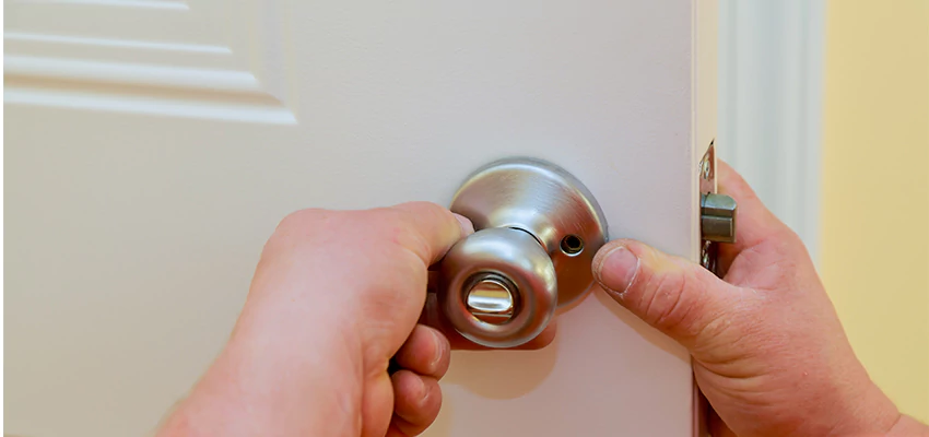After-hours Locksmith For Lock And Key Installation in Garden Grove, CA