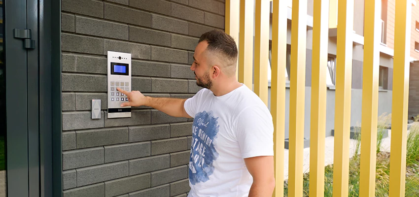 Locksmith Company For Smart Lock System Installation in Garden Grove, California